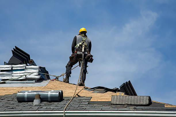 Professional Gutter Installation technician working in Gilbert, PA
